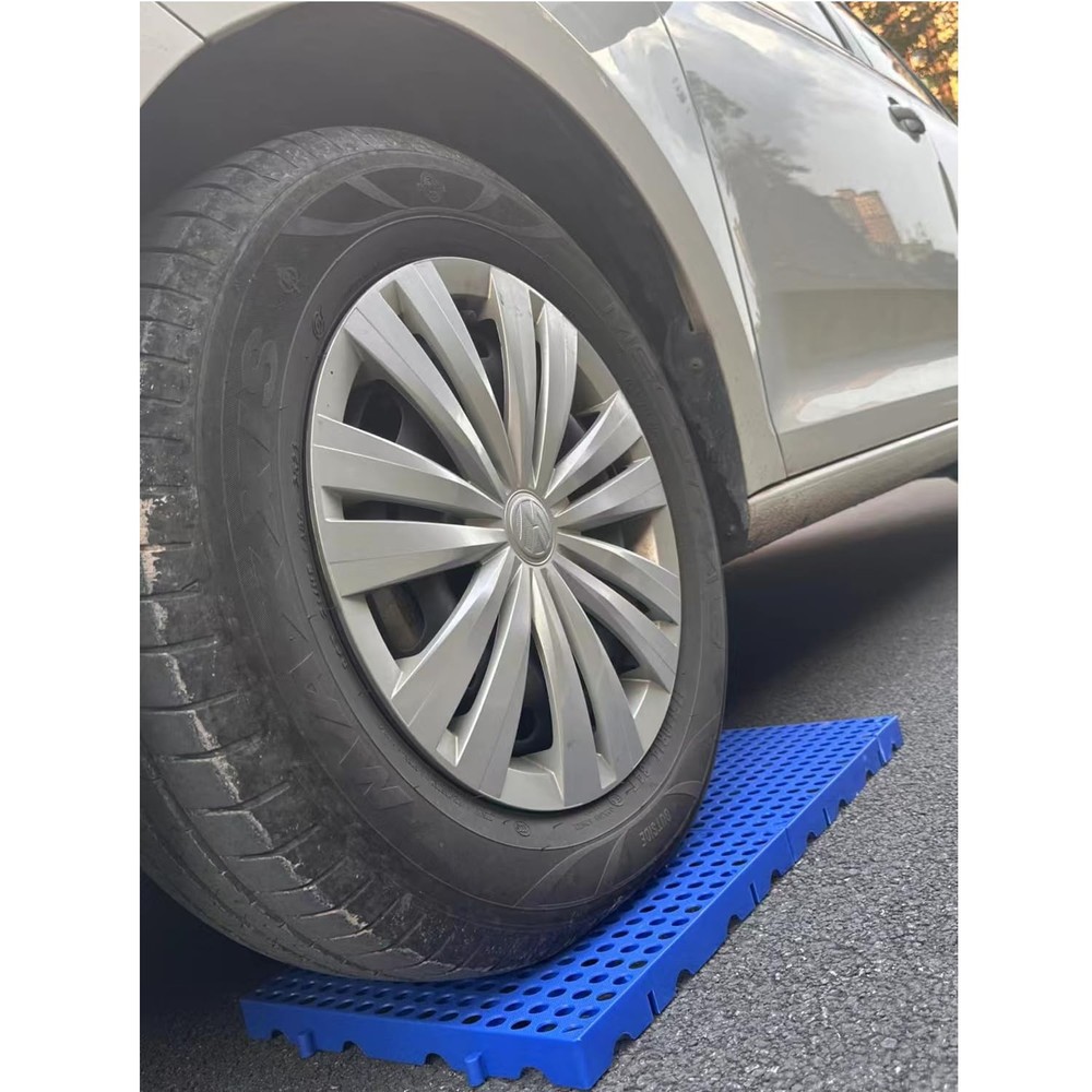 Plastic Pallets, Pallets for Basement Storage, Nestable Blue