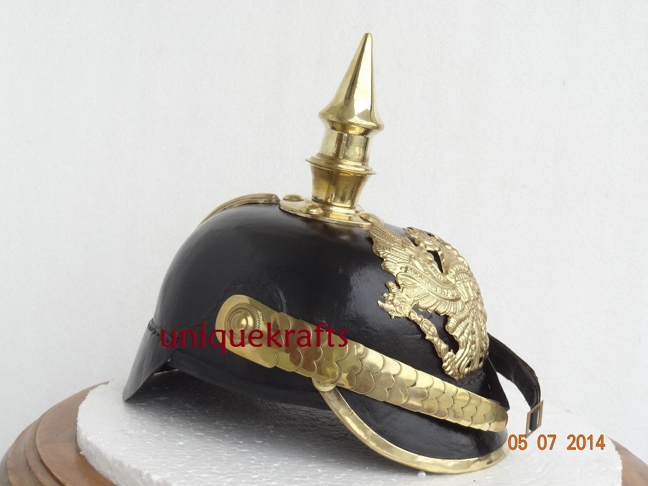 German pickelhaube Leather Helmet WW1