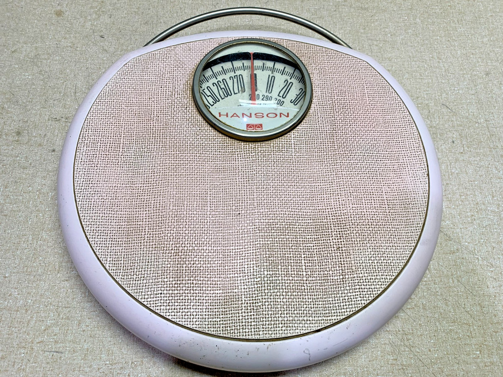 VINTAGE HANSON BATHROOM SCALE