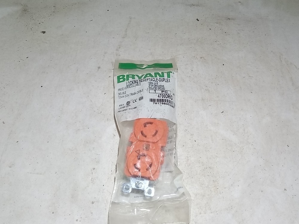 Bryan Twist Lock  Duplex Receptacle 4700DRIG (L7A)