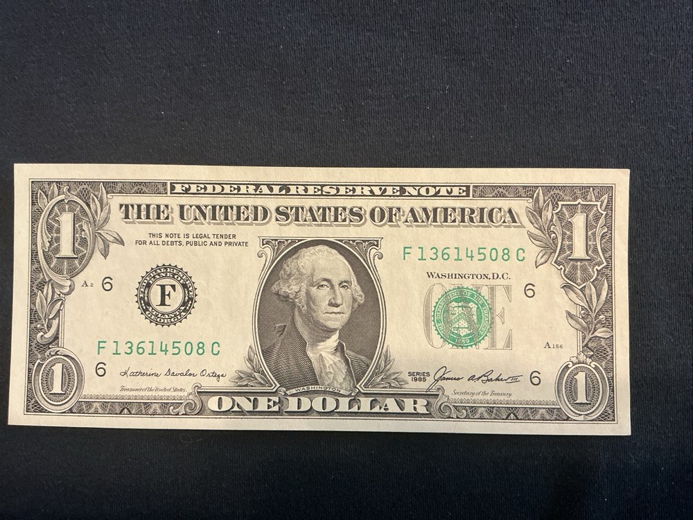 1985 $1 Error Note, Light Serial #, CU/ F13614508C