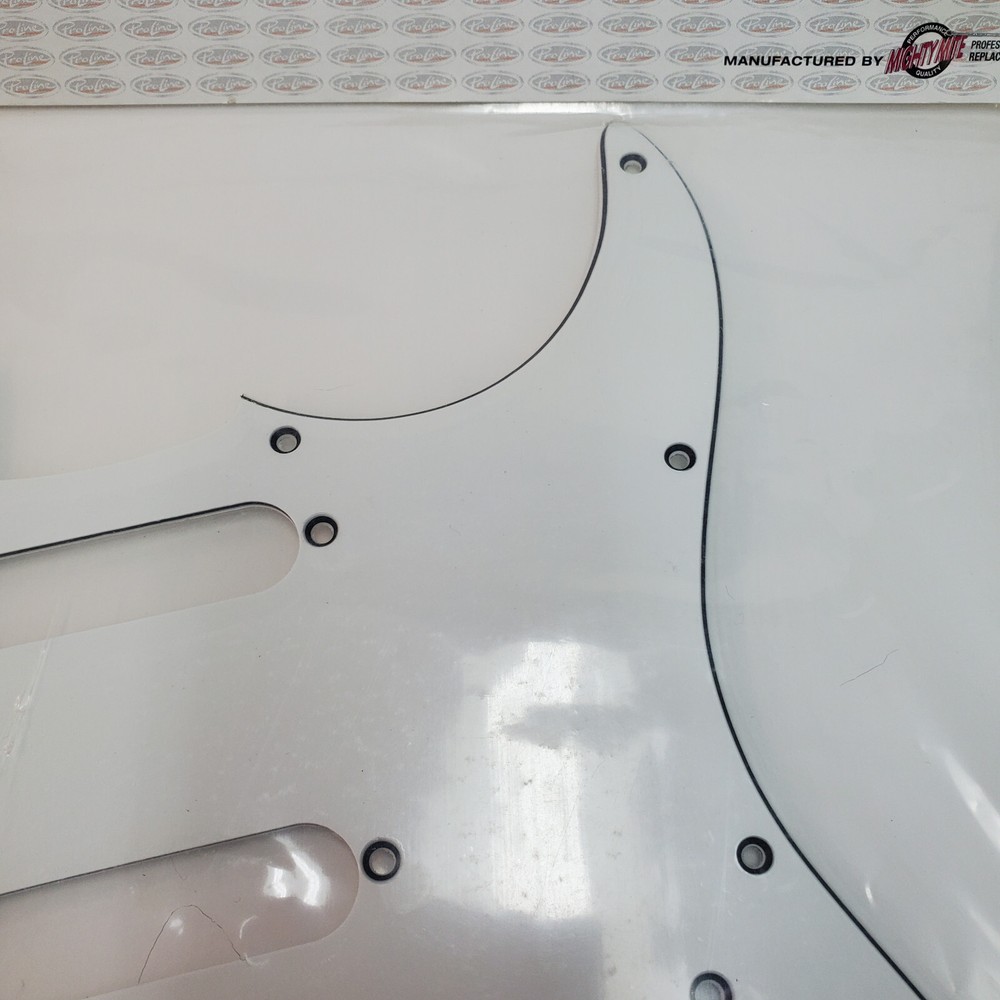 Pro Line Strat Pickguard Replacement in White