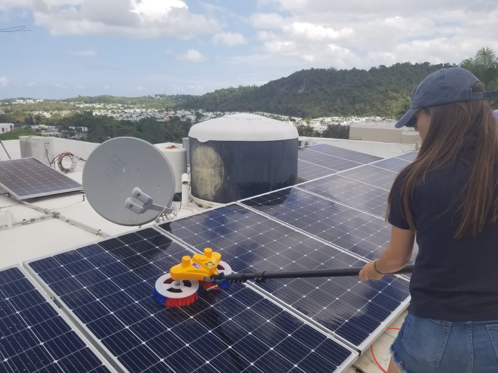 Used solar panel cleaning brush–24ft/7.5m double-headed automatic rotation Brush