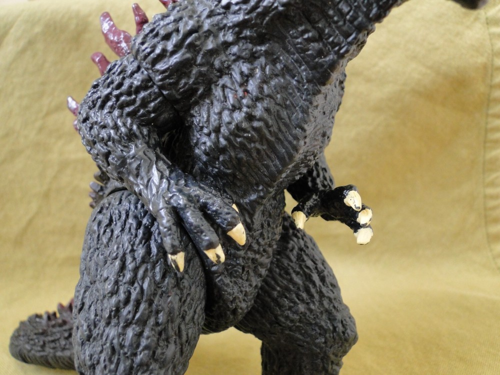 2007 Bandai Godzilla 2000 (Millennium) 6.5" Action Figure MISSING TAIL