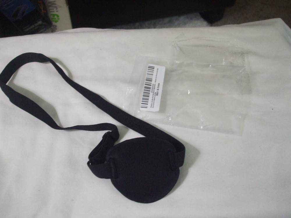 DNHCLL Black Adjustable Soft and Comfortable Sponge Eye Patch