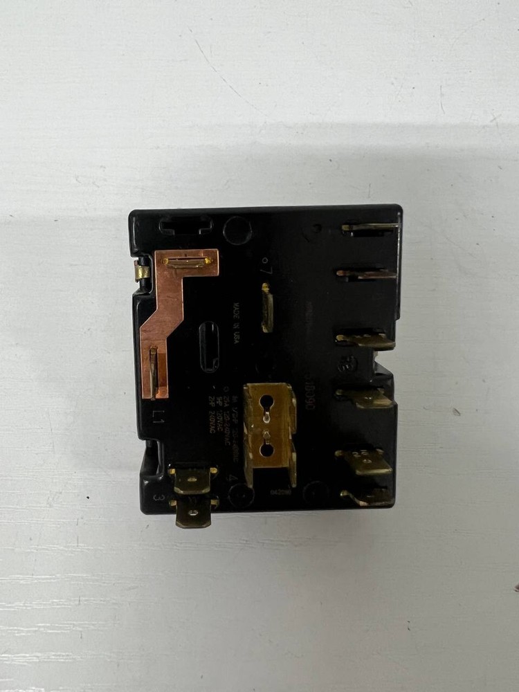 Genuine ELECTROLUX SWITCH 5300518090