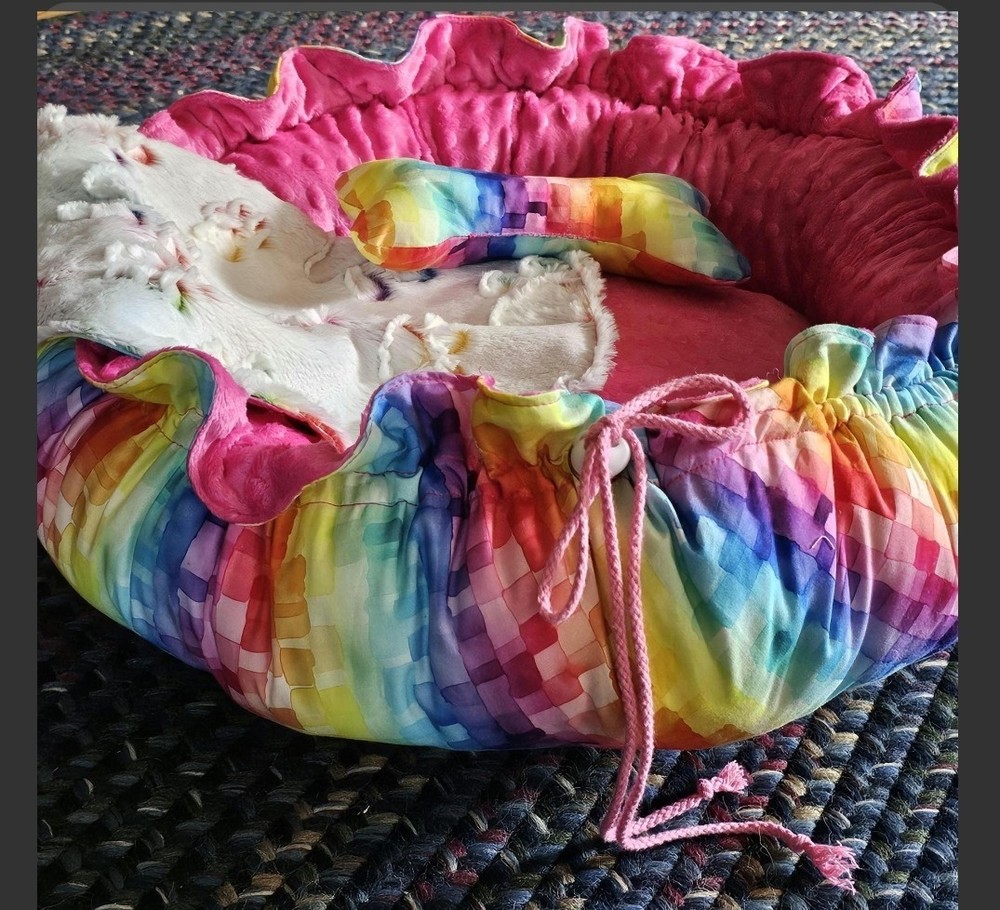 Hand crafted beautiful pet bed