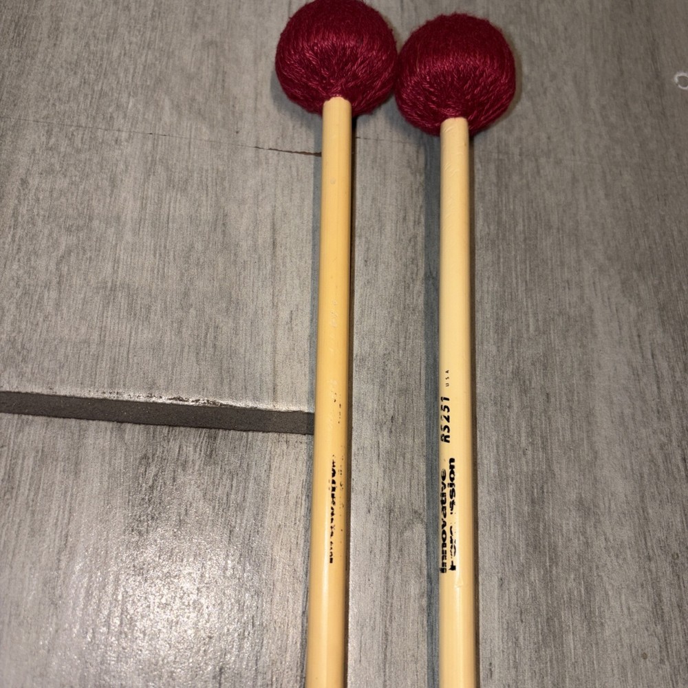 Innovative Percussion Black Fabric Bag with percussion mallets