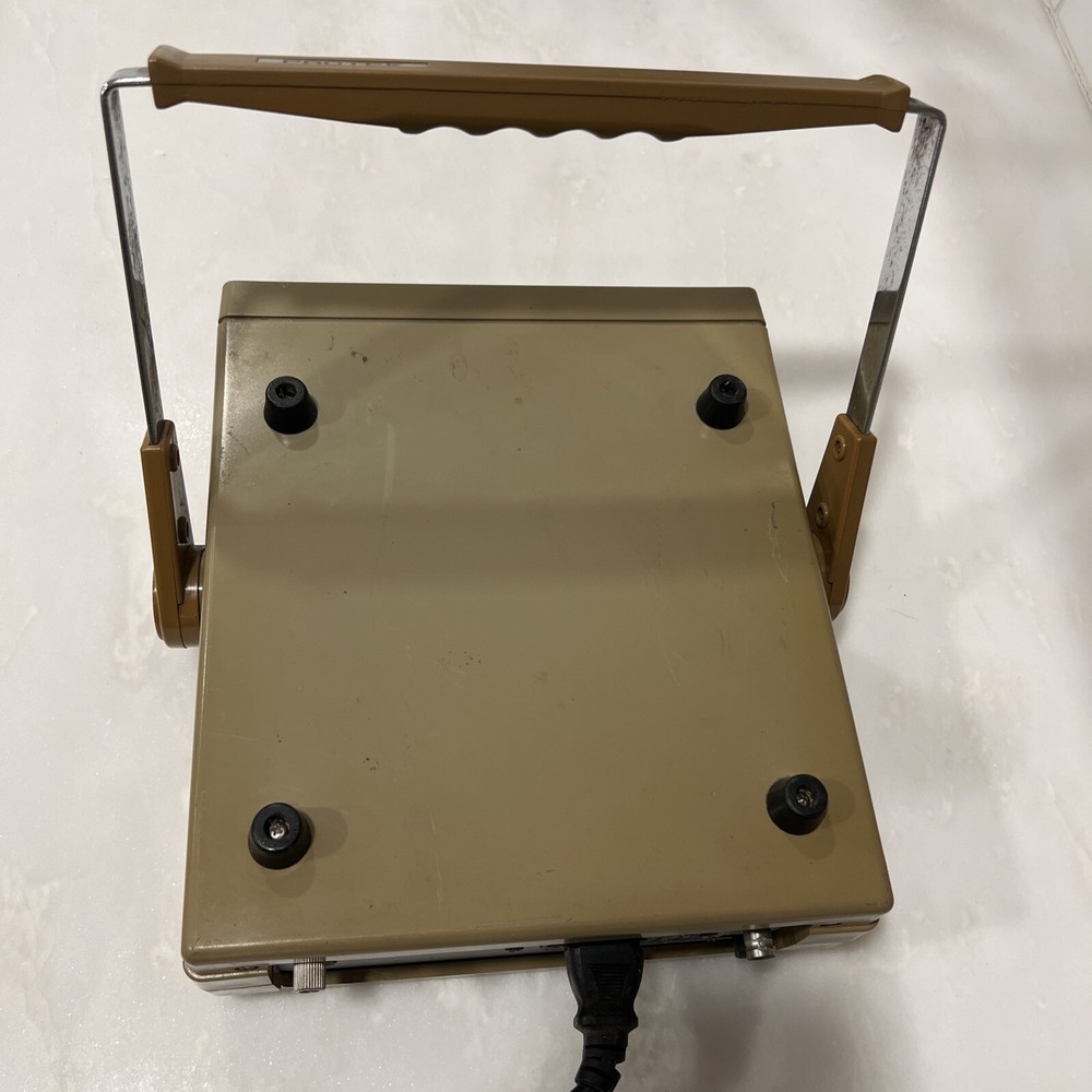 Protek Frequency Counter B-808 Multifunction electronic test equipment Powers On