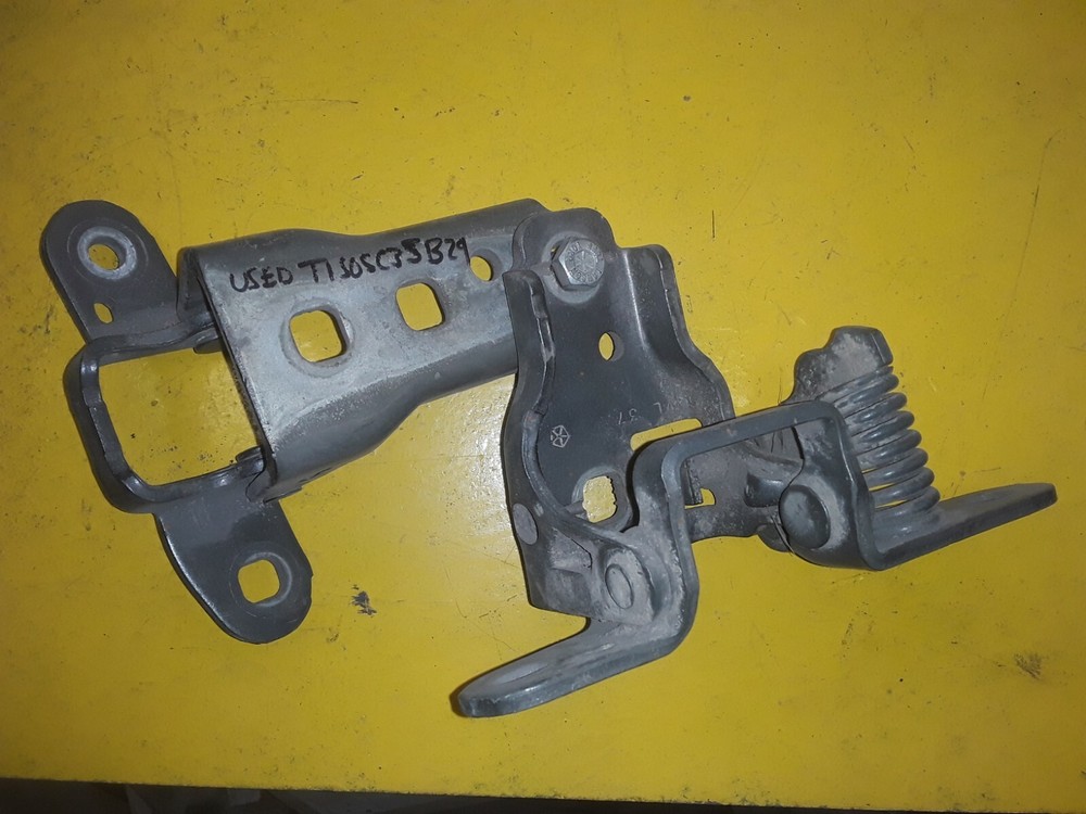 MOPAR LATCH ASSY VB042 / VL37