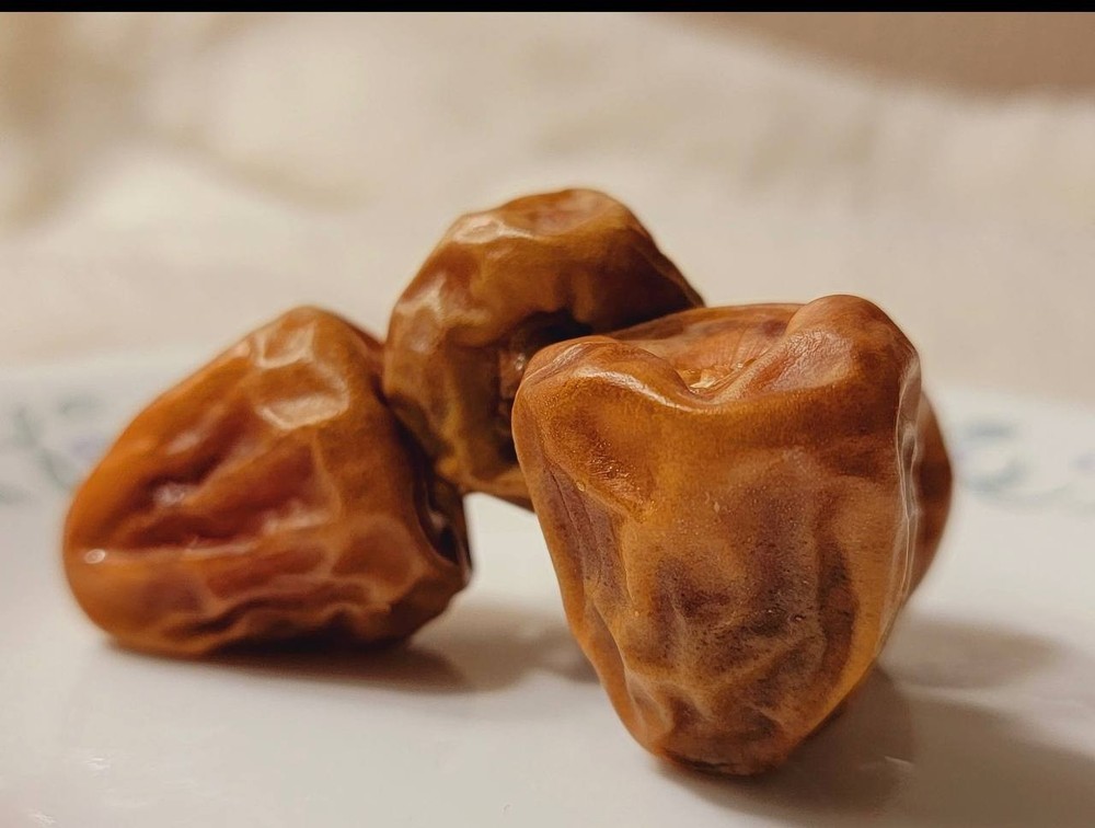 SUKKARI DATES PREMIUM 250 ْgm. /نخب أول سعودي تمر سكري ملكي مفتل