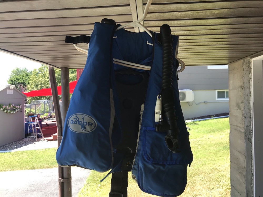 scuba diving equipment