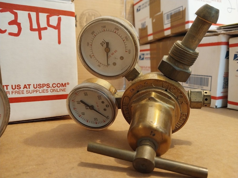 welding gas regulators 3 PCS.