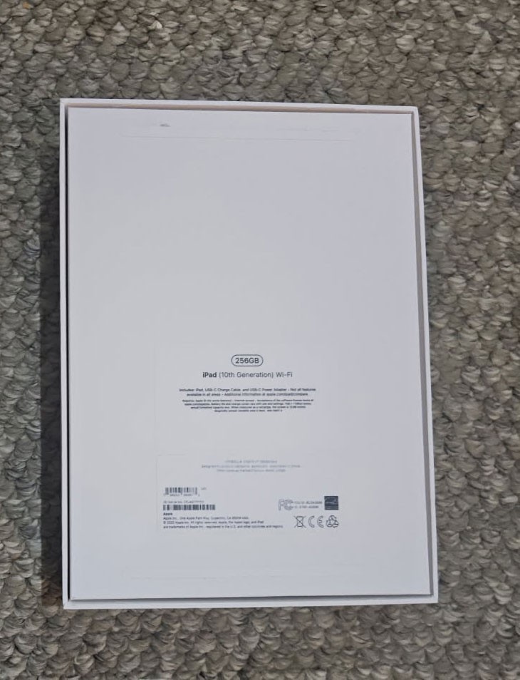 iPad 10th Generation 256 GB Blue EMPTY BOX ONLY