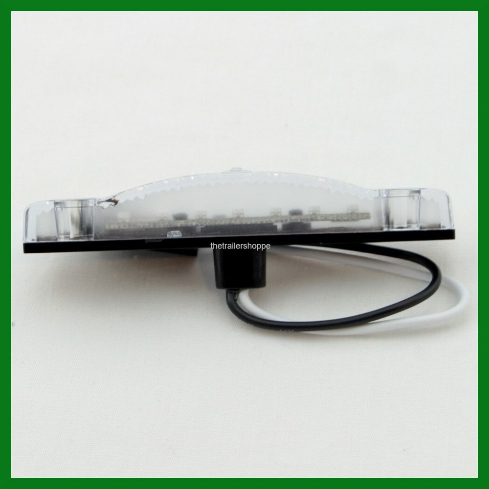 Maxxima Thin Line Marker Clearance light 7 LED Amber Clear Lens 5/8 X 4 Set of 2