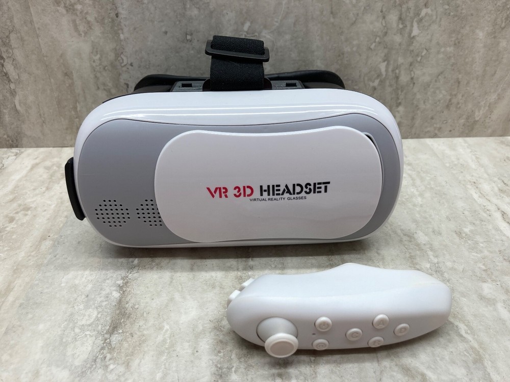 Virtural Reality 3D VR Headset. by Total Vision Comes with Remote