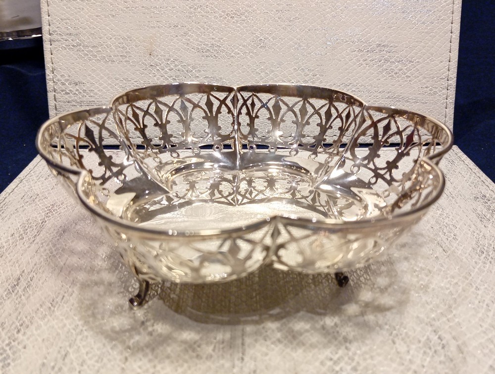Solid Silver Victorian Basket.