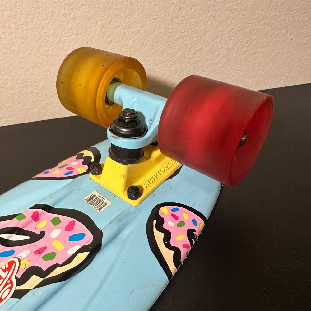 Kryptonics Classic Torpedo Vans Donut Skateboard multicolor wheels