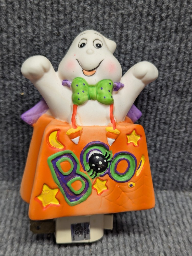 Vintage 1990’s Halloween Ghost Nightlight W Box. Untested - No bulb