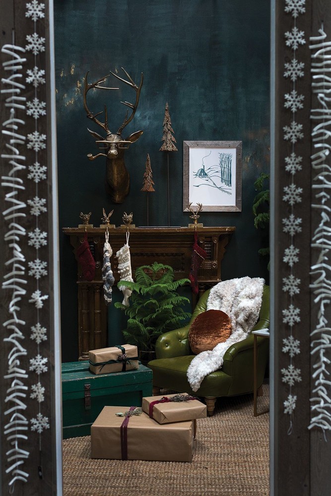 Accent Decor - E+E Frankie Wall Mount - 75103.00