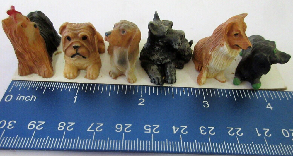 G SCALE 6 DIFFERENT DOGS TWO BLACK DOGS