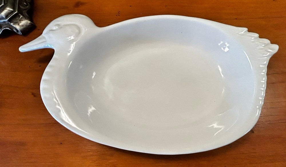 White Ceramic Duck Serving Dish From Japan 14”x7”