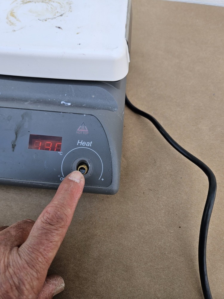 BROKEN KNOB - Corning PC-400D Digital Hot Plate Used