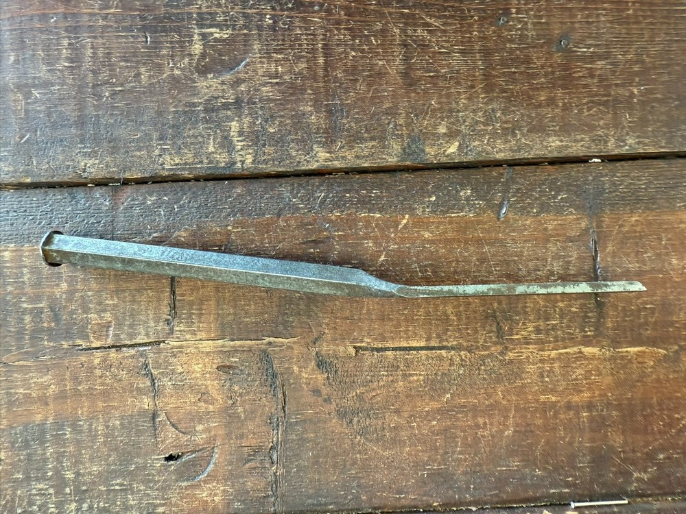 Vintage ENDERES E7 9" Long 3/4" Wide Angled Hand Chisel USA