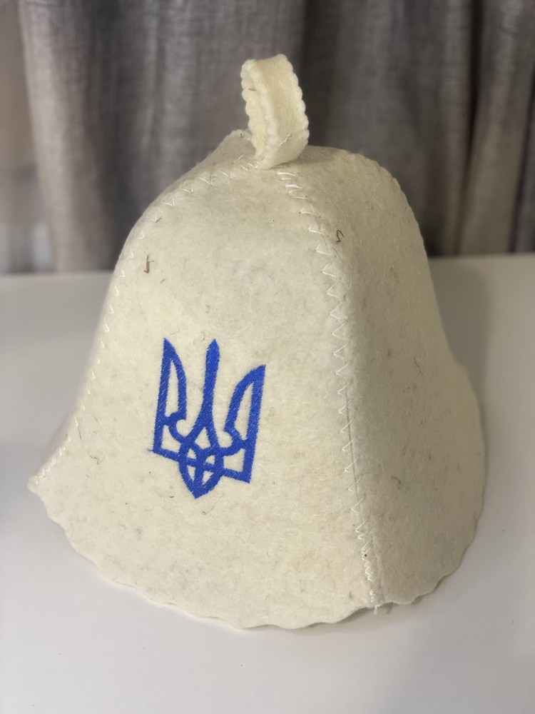 Wool Sauna Hat Bell with Red Embroidered Pattern - Natural Felt Bath Hat