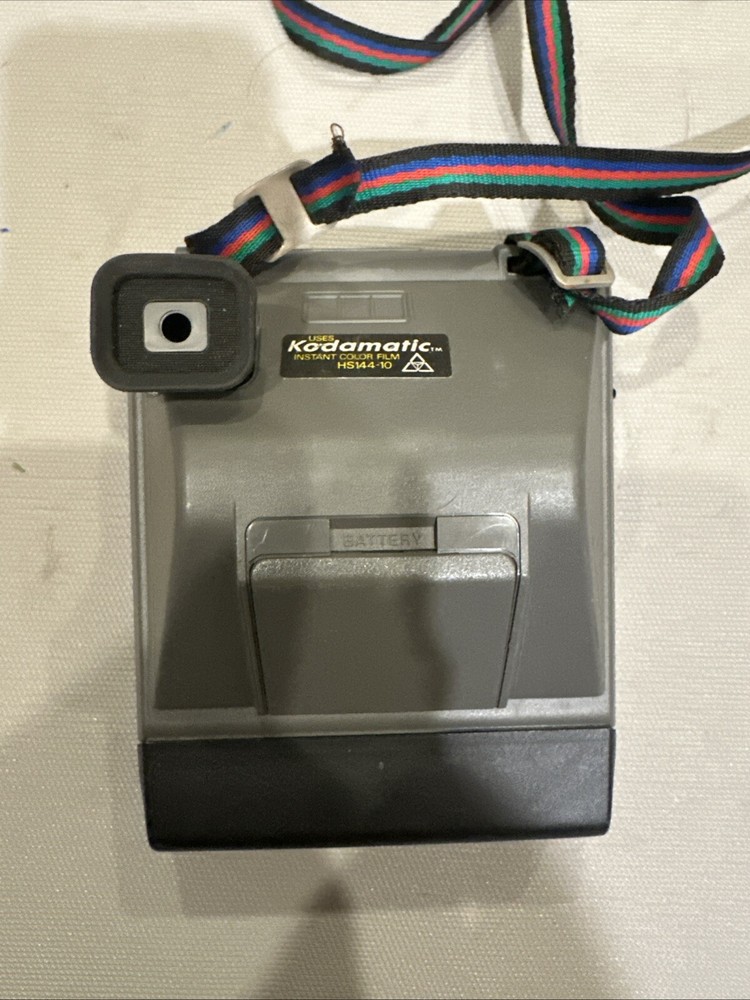 Kodak Champ Kodamatic Instant Camera Vintage UNTESTED