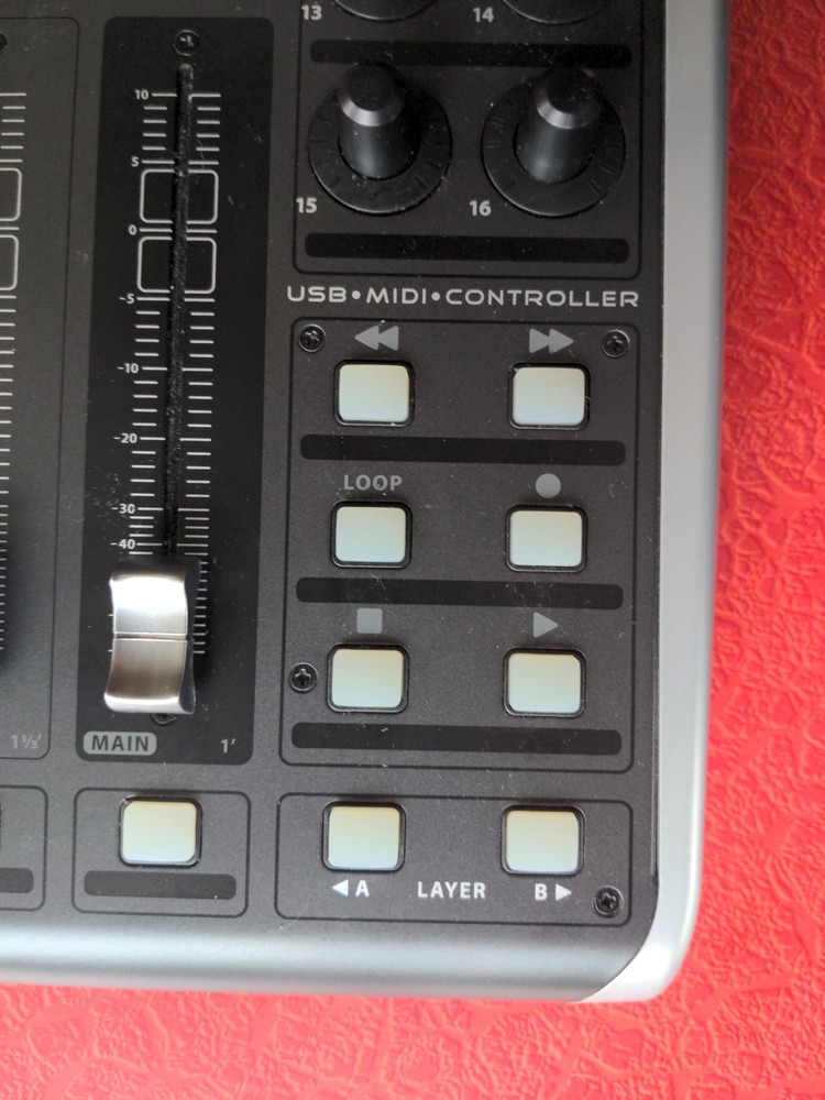 Behringer X-Touch Compact Universal Control Surface Music Recording Studio Mixer