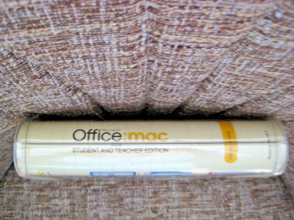 Microsoft Office:Mac 2004 Student &Teacher Ed Software 3 Install Keys NEW SEALED