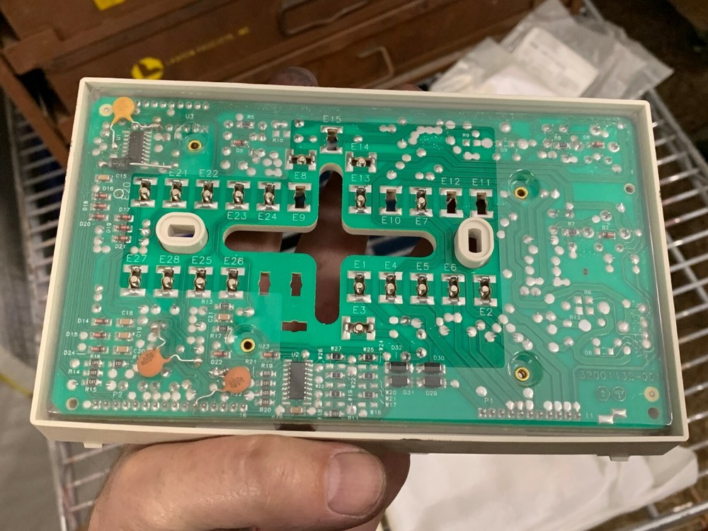 Honeywell Q7300A 2057 Microelectronic Commercial Conventional Subbase