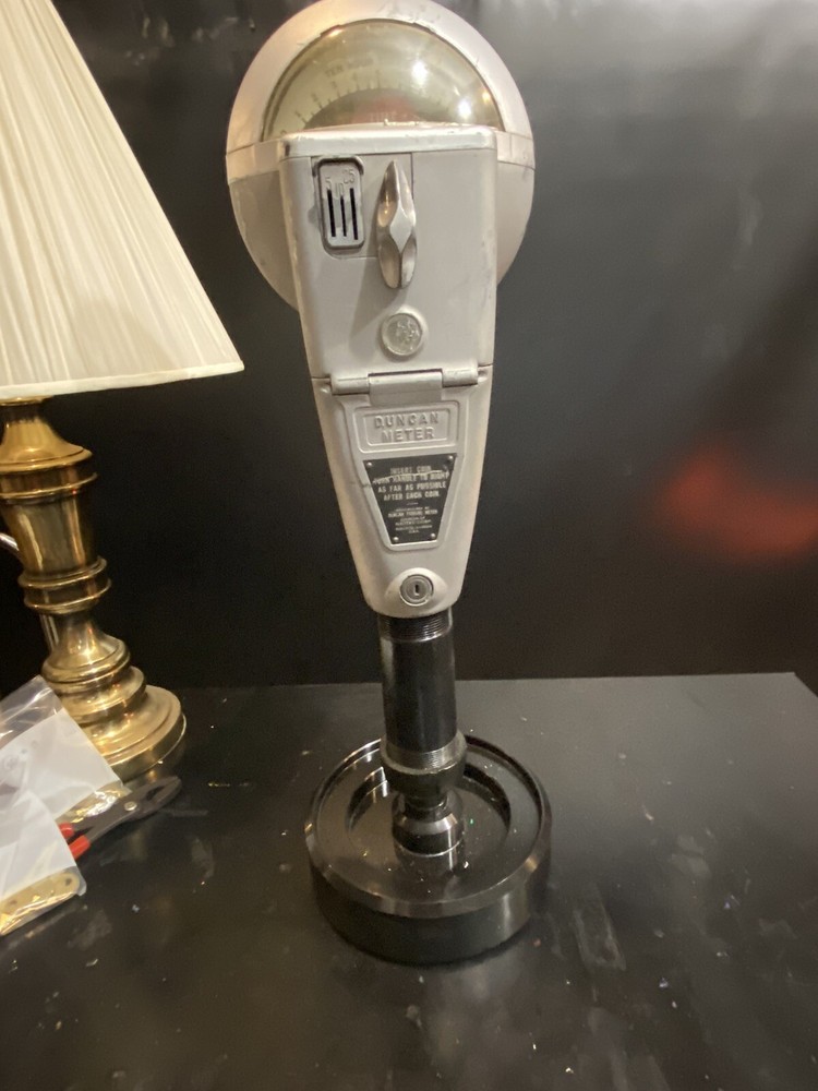 Vintage Gray  Duncan 60 Parking Meter And Key, Working