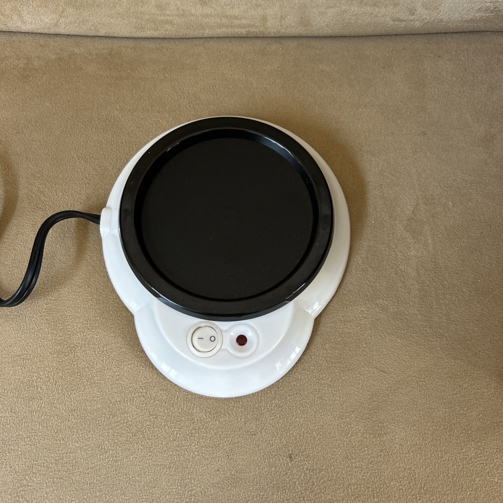 Intertek Desktop Beverage Warmer Open Box Never Used