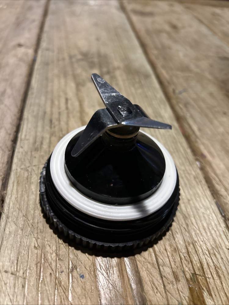 BACK TO BASICS Smoothie Splash Blender Pitcher Blade & Gasket