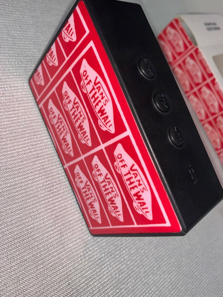 VANS “OFF THE WALL” Bluetooth Wireless Speaker