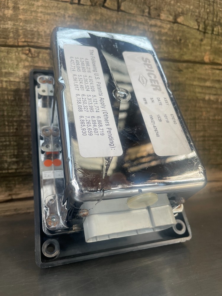 DANA ECU Spicer CTIS Control PANELMOUNT Push Button Panel 676740, S-3072-112