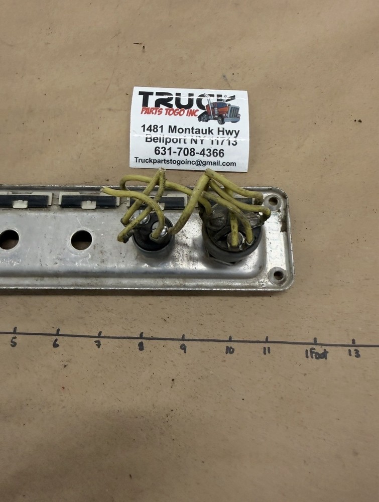 Freightliner - Ignition & Engine Start Switch Panel - OEM #193-2008