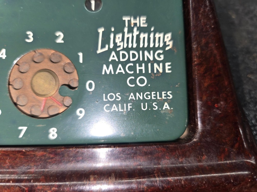 VTG The Lightning Adding Machine Co