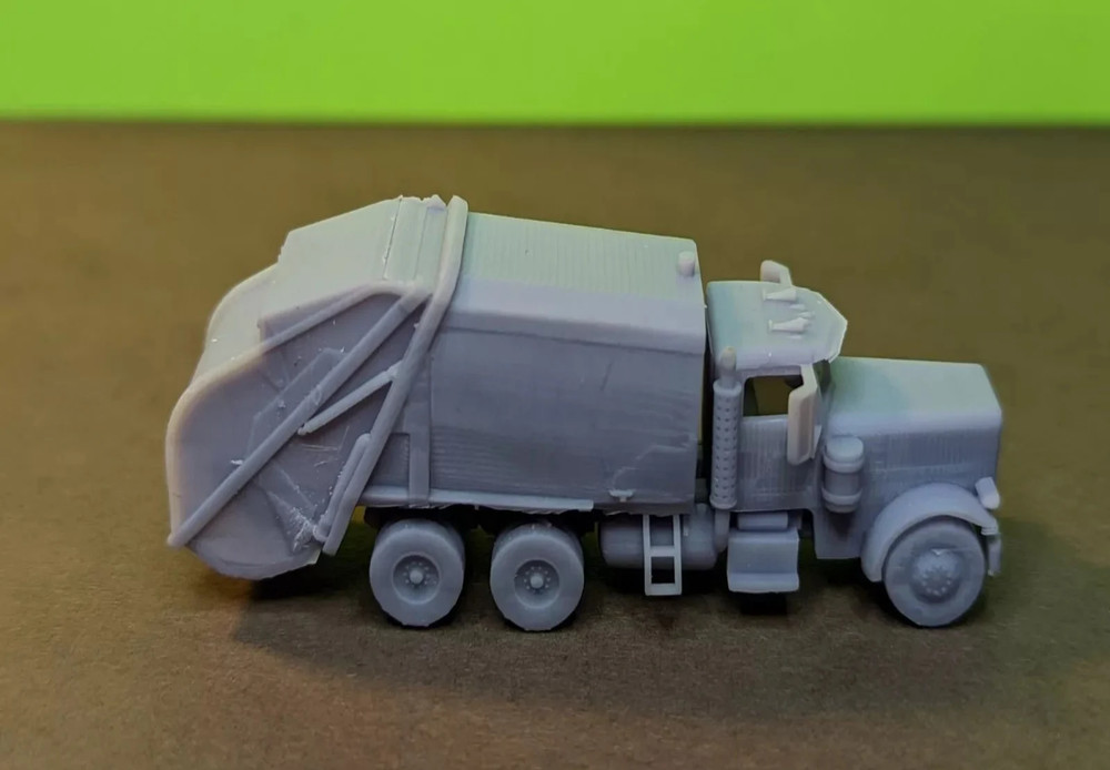 Z-Scale Garbage Truck