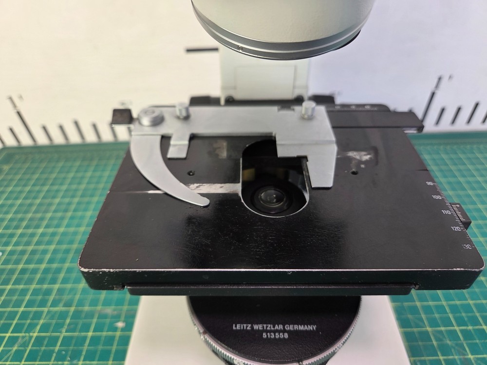 Leitz Laborlux D Microscope