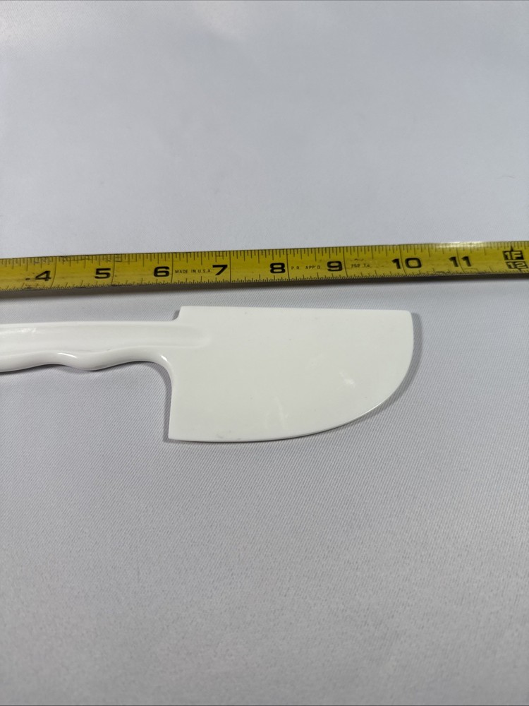 Cuisinart Scraper Spatula DLC-650 White Plastic 10" for the Food Processor