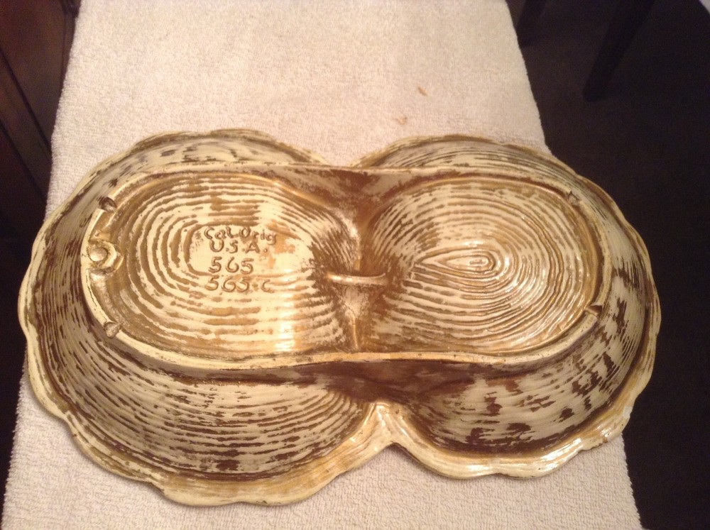 Cal. Orig #565 divided dish
