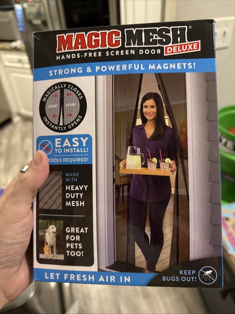 Magic Mesh Hands Free Screen Door