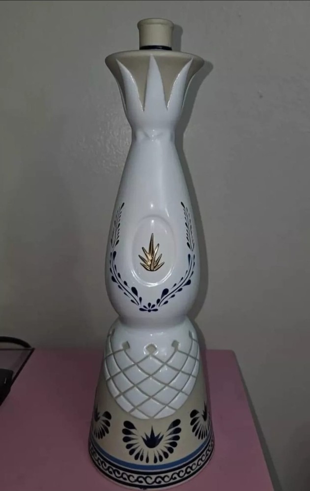 Empty Bottle Clase Azul AÑEJO 750 Ml Tequila Bottle