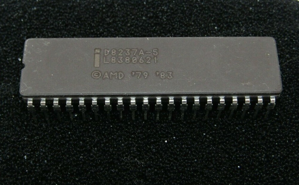 Vintage Intel D8237A-5 Direct Memory Access DMA Control Ceramic DIP NOS