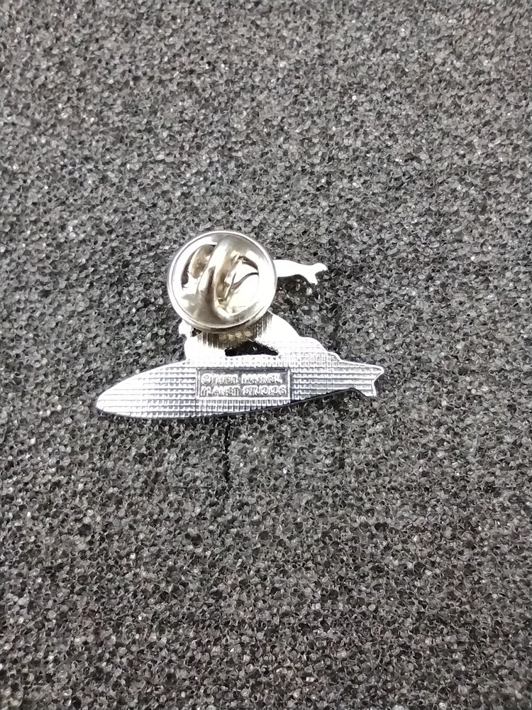 1994 Marvel Silver Surfer Pin Planet Studio, Excellent Condition