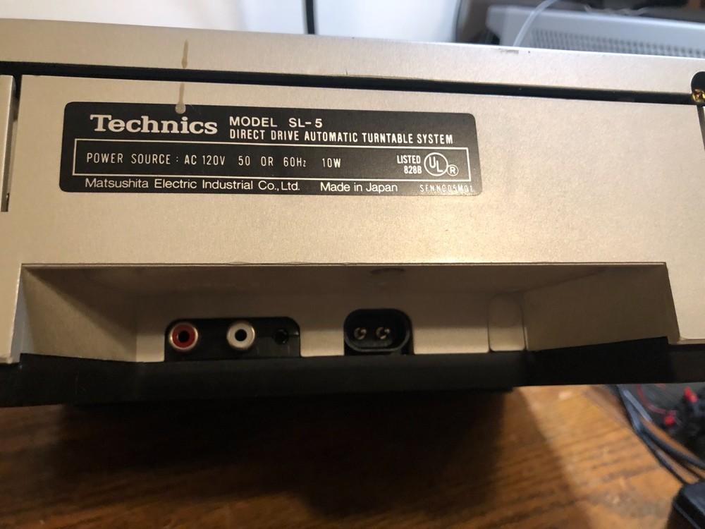 Working Technics SL-5 Direct Drive Linear Tracking Turntable w/ cables