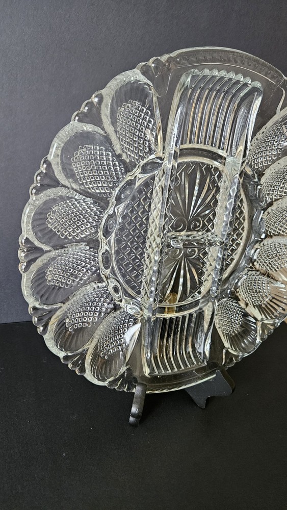 Vintage Mid Century LE Smith Clear Glass Deviled Egg Plate Platter Heritage
